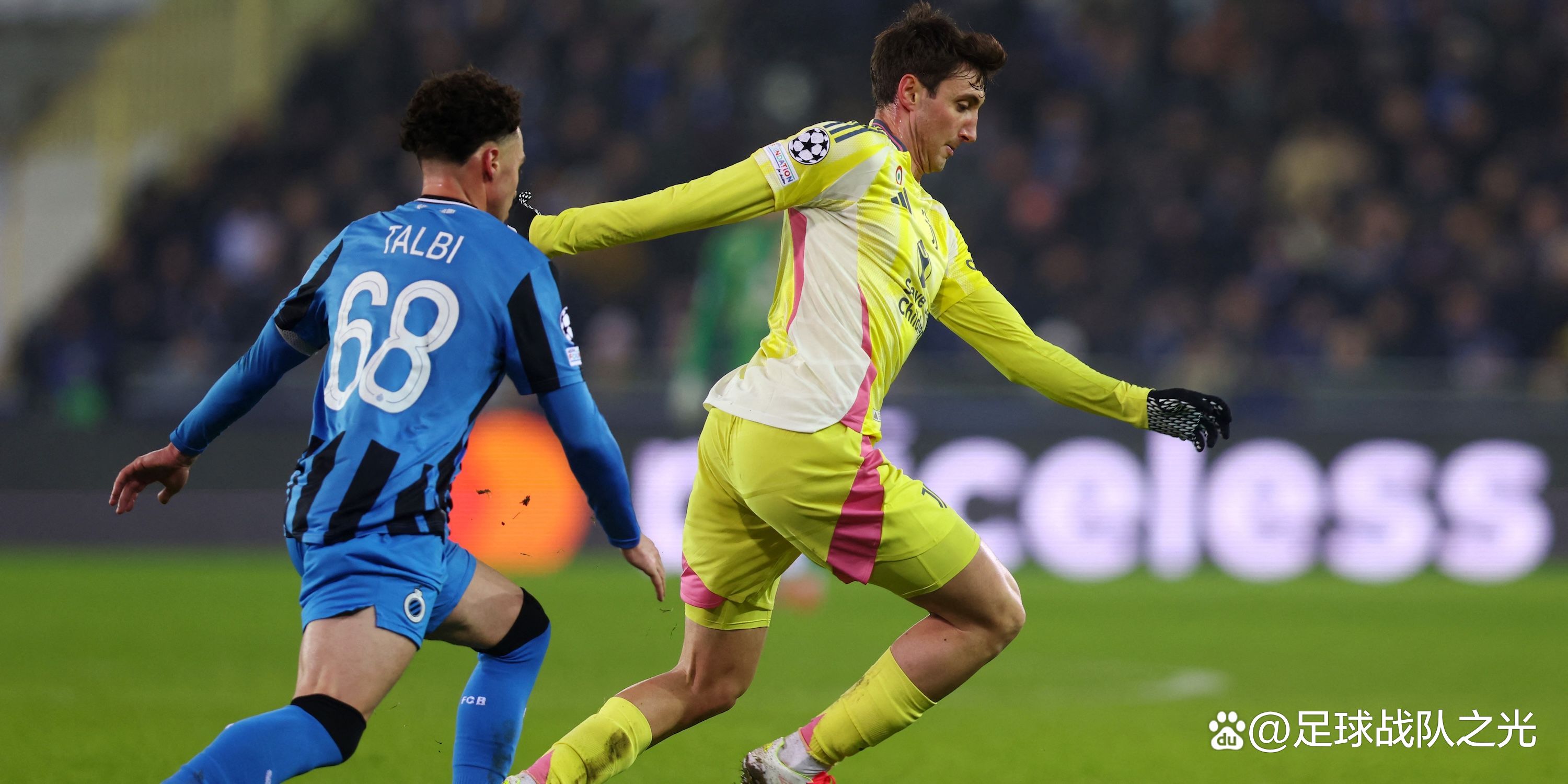 利物浦主帅贝尔萨急需增加后卫人员 利物浦主帅贝尔萨急需增加后卫人员