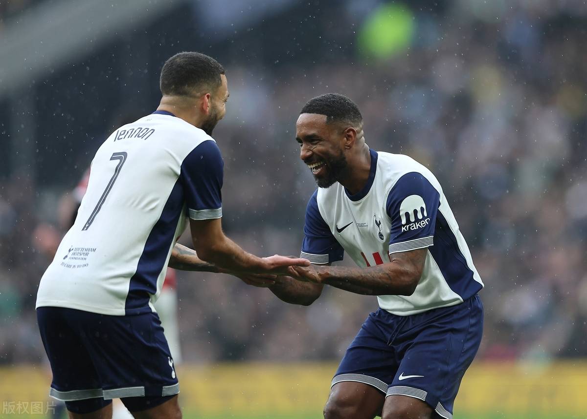 阿贾克斯再下一城,横扫切尔西晋级 阿贾克斯再下一城,横扫切尔西晋级