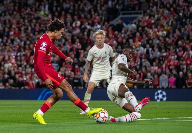 包含巴黎劲旅成功逆转,乌龙球令马德里球队尴尬的词条 包含巴黎劲旅成功逆转,乌龙球令马德里球队尴尬的词条