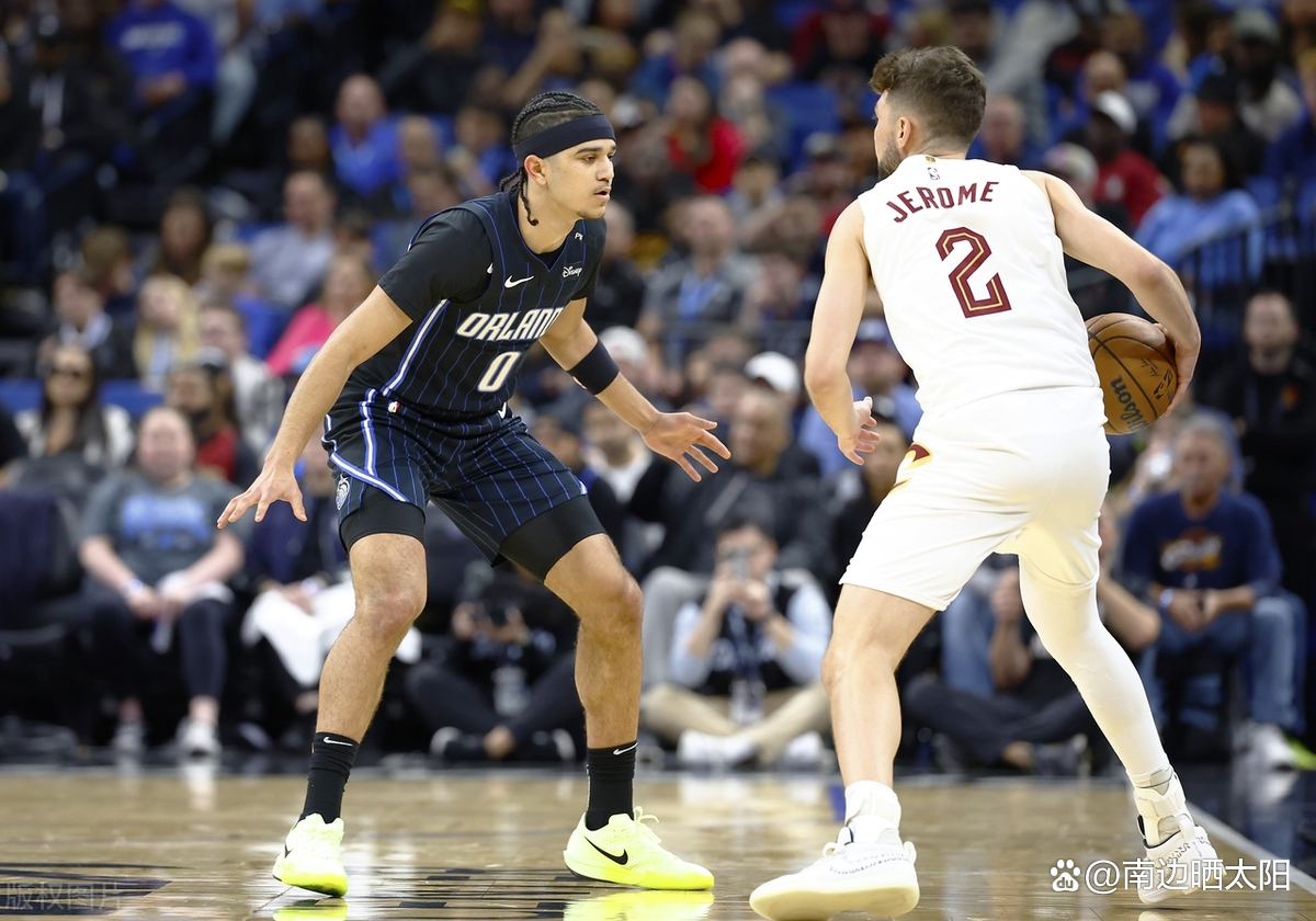 爱游戏-魔术队控卫快攻成本场抢眼，步步为赢领跑东部的简单介绍