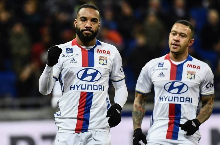 爱游戏官方登录入口-博洛尼亚主场险胜乌迪内斯，升至联赛前十