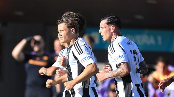 关于切尔西联手:梅西C罗哈兰德领衔,巴黎大胜尤文图斯,小组赛大力逆转的信息 关于切尔西联手:梅西C罗哈兰德领衔,巴黎大胜尤文图斯,小组赛大力逆转的信息