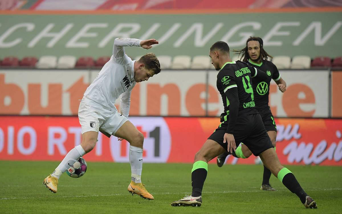 沃尔夫斯堡主场失利,排名下滑的简单介绍 沃尔夫斯堡主场失利,排名下滑的简单介绍