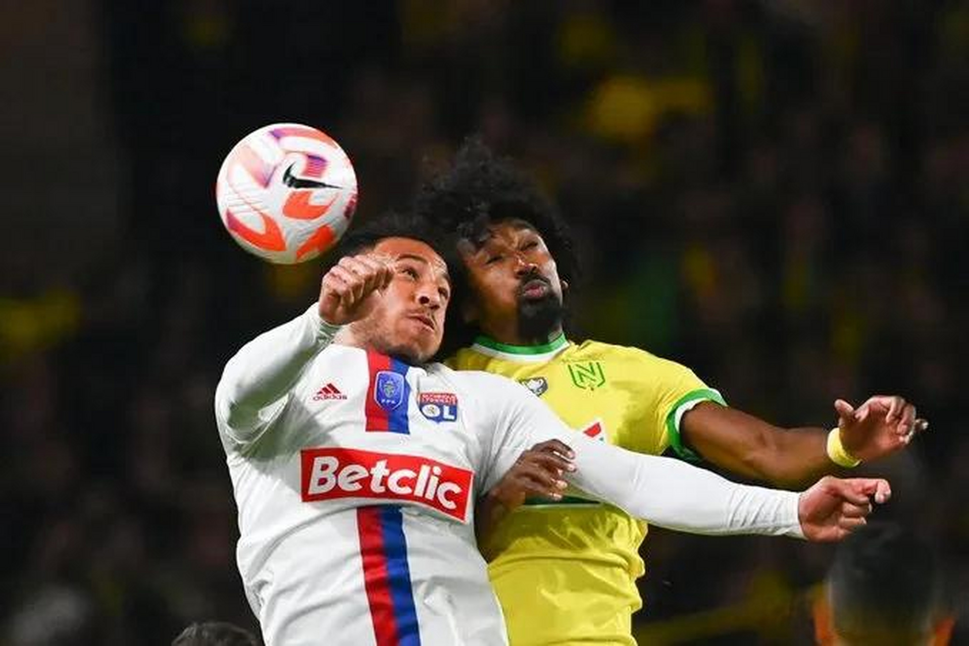 爱游戏亚洲官网-南特足球俱乐部将在客场迎战里昂队