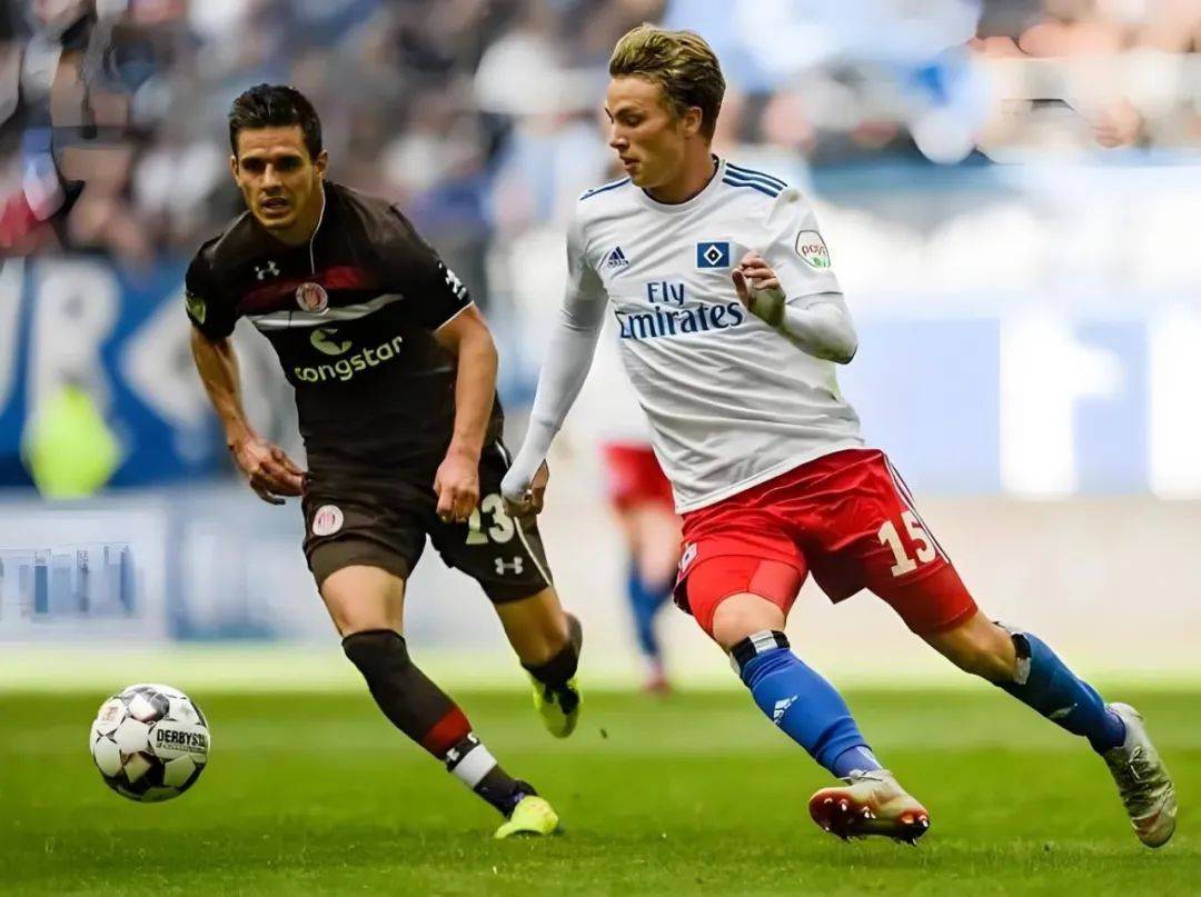 爱游戏登录入口-杜塞尔多夫在主场失利，遭遇联赛连败