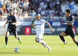 爱游戏官网-马赛闯过难关，夺得宝贵三分