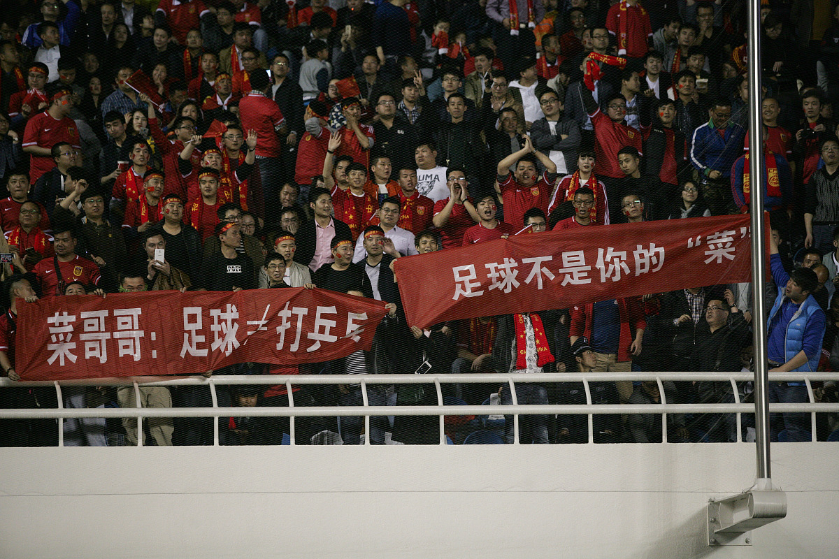 高效进攻打破僵局,助球队取得胜利 高效进攻打破僵局,助球队取得胜利