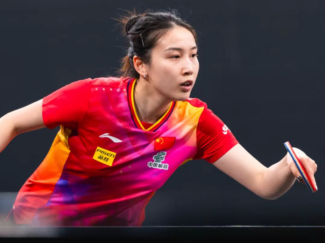 输球之后球队总结经验不懈努力 输球之后球队总结经验不懈努力