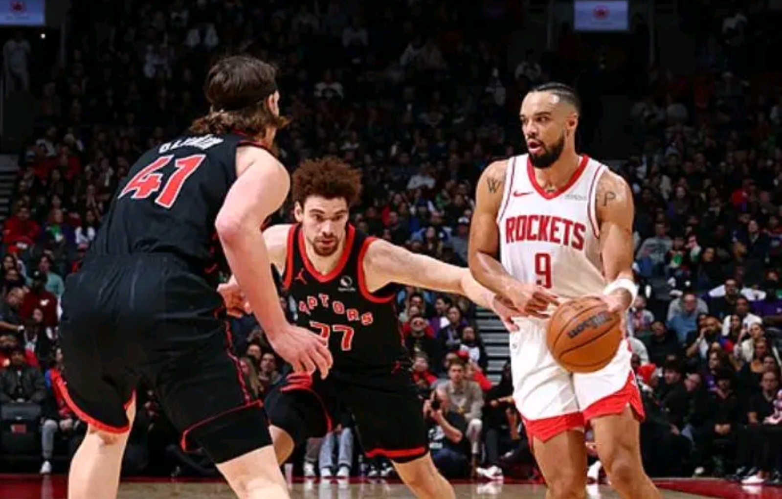 爱游戏官网入口-猛龙队遭遇四连败，球员心态受挫