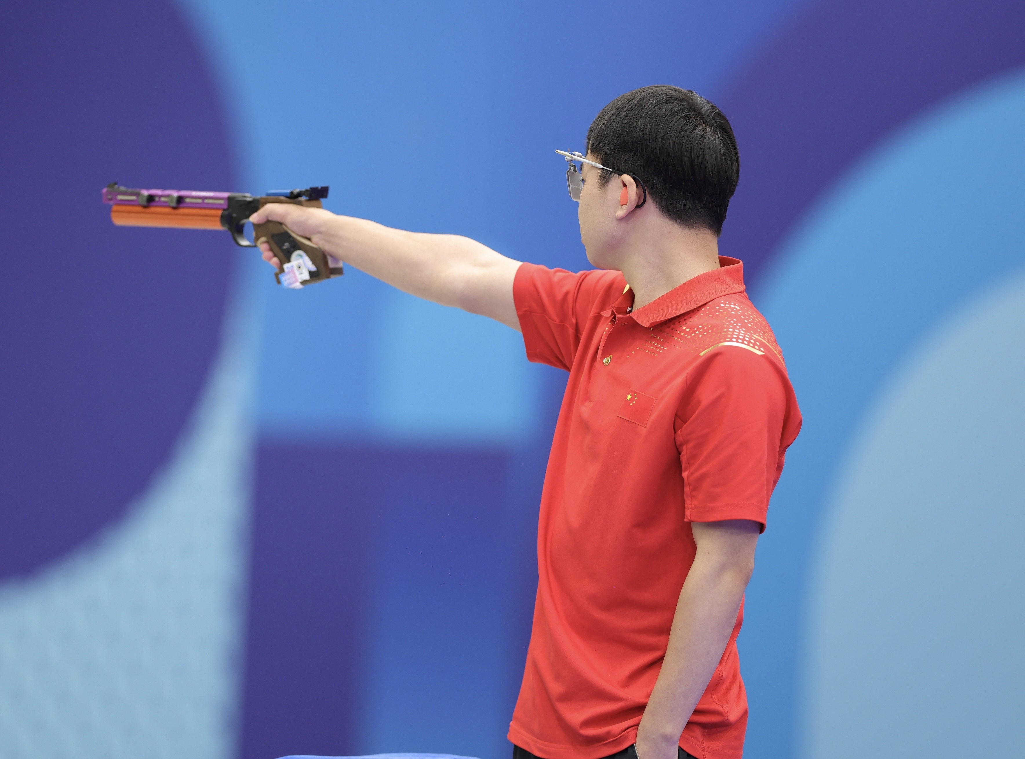 美国选手在射击赛中获得金牌 美国选手在射击赛中获得金牌