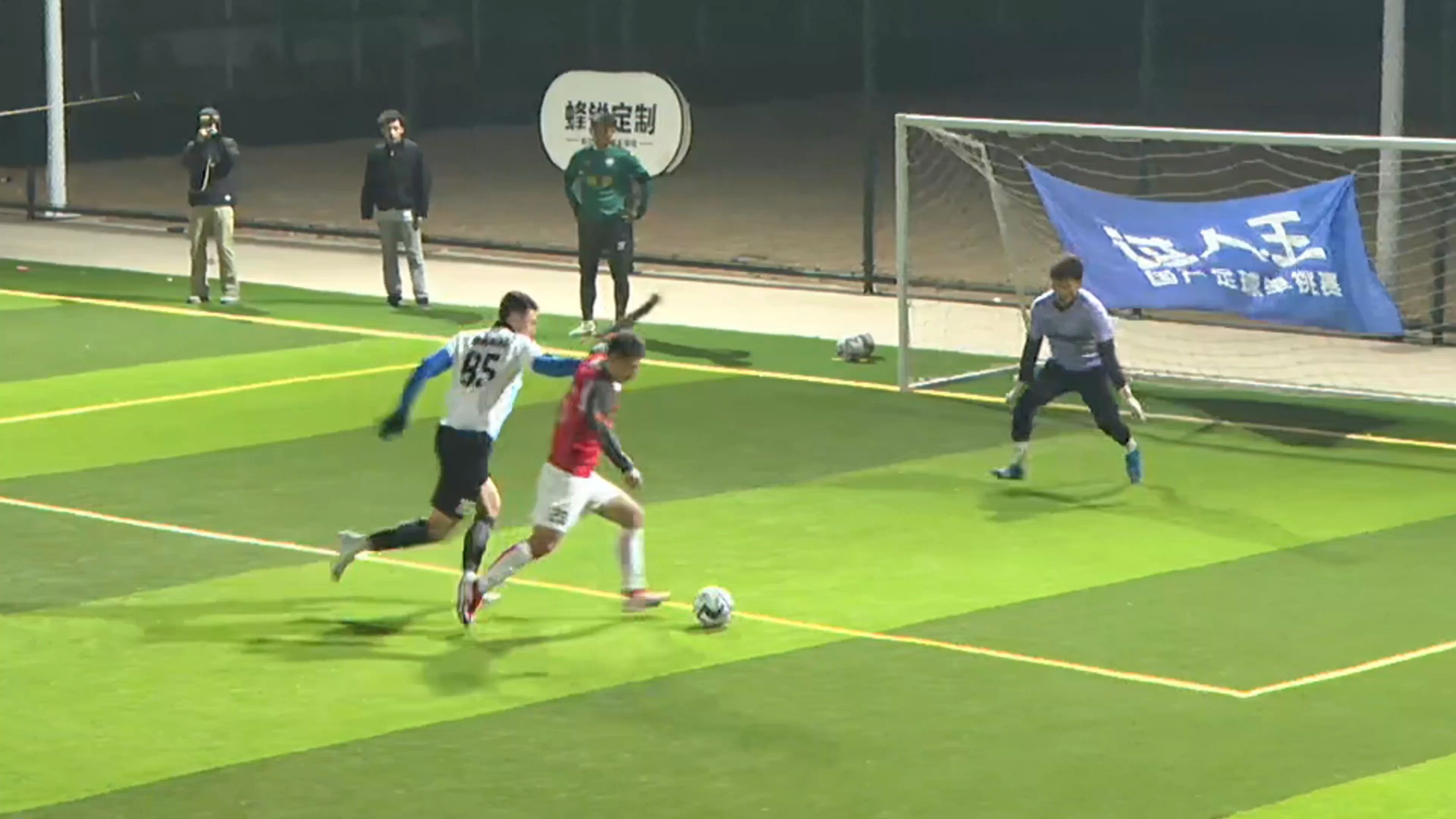 爱游戏入口-大连一方客场大胜，展现强大攻势