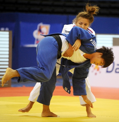 爱游戏登录-关于法属波利尼西亚选手在柔道比赛中取得佳绩的信息