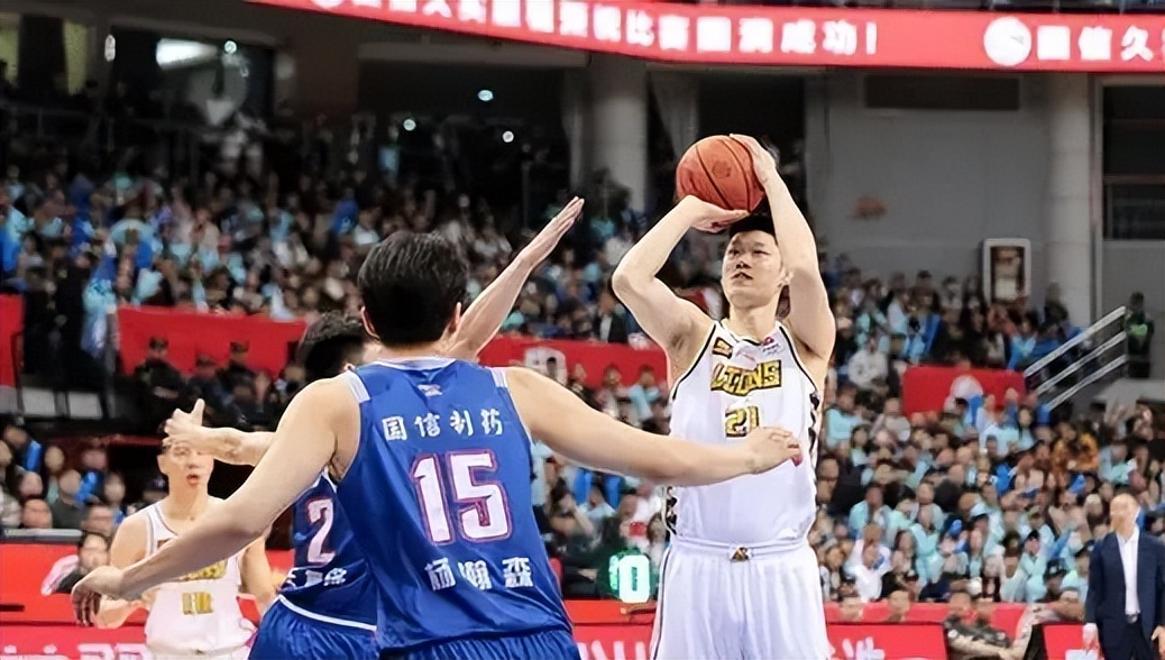 爱游戏官网入口-包含辽宁队主力回归，掀起激情比赛风暴的词条