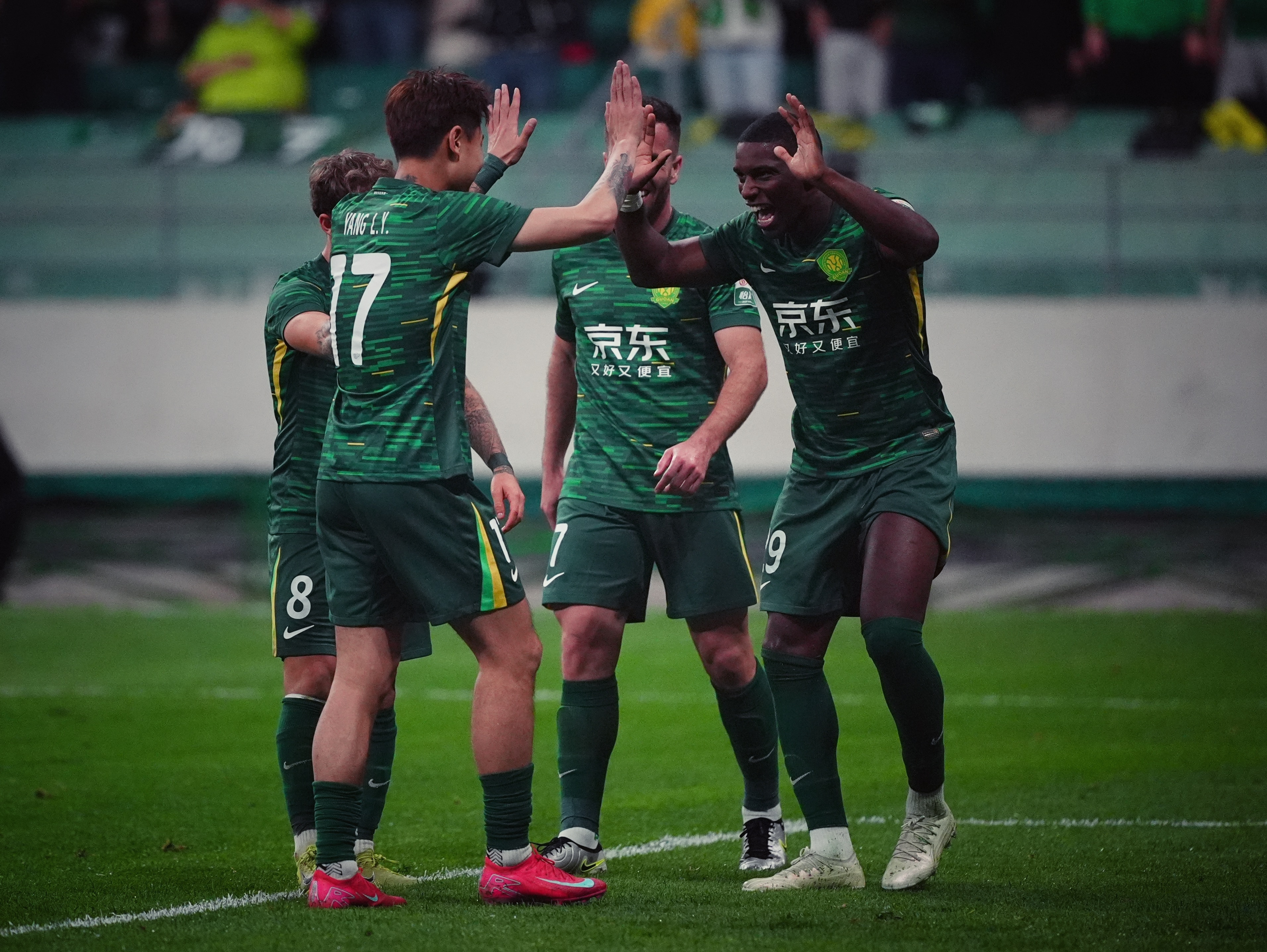 北京中赫国安主场大胜,名列前茅的简单介绍 北京中赫国安主场大胜,名列前茅的简单介绍