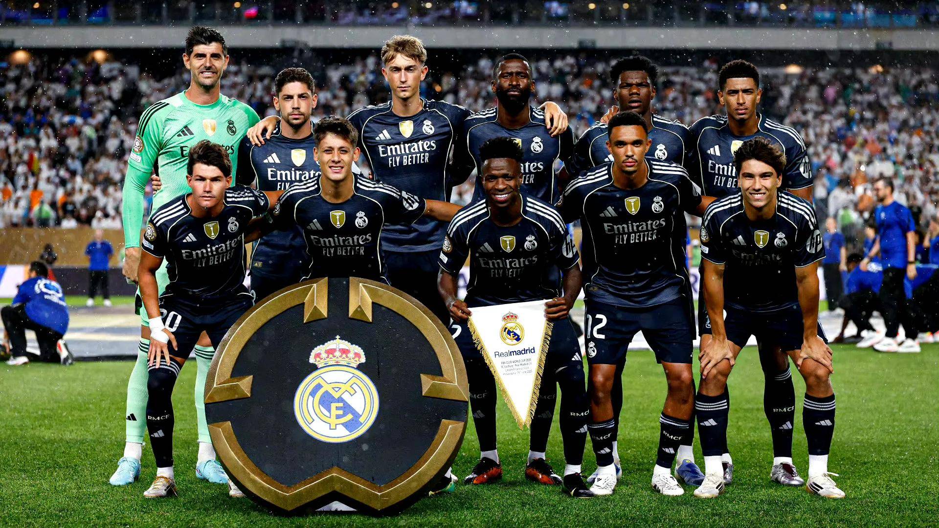 关于尤文图斯在困难中坚持,顺利晋级下一轮比赛的信息 关于尤文图斯在困难中坚持,顺利晋级下一轮比赛的信息