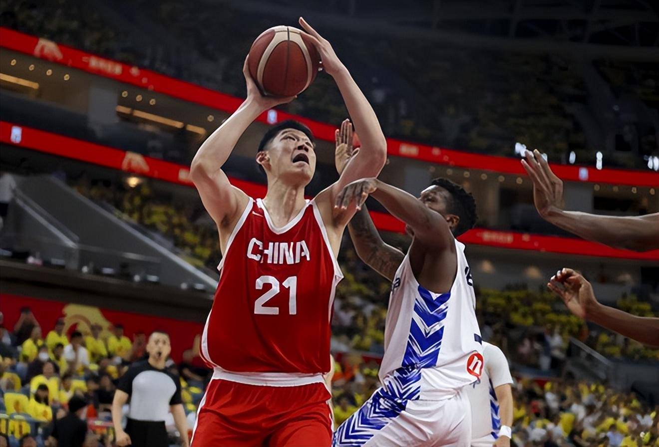 替补球员崭露头角，球队成功逆袭晋级