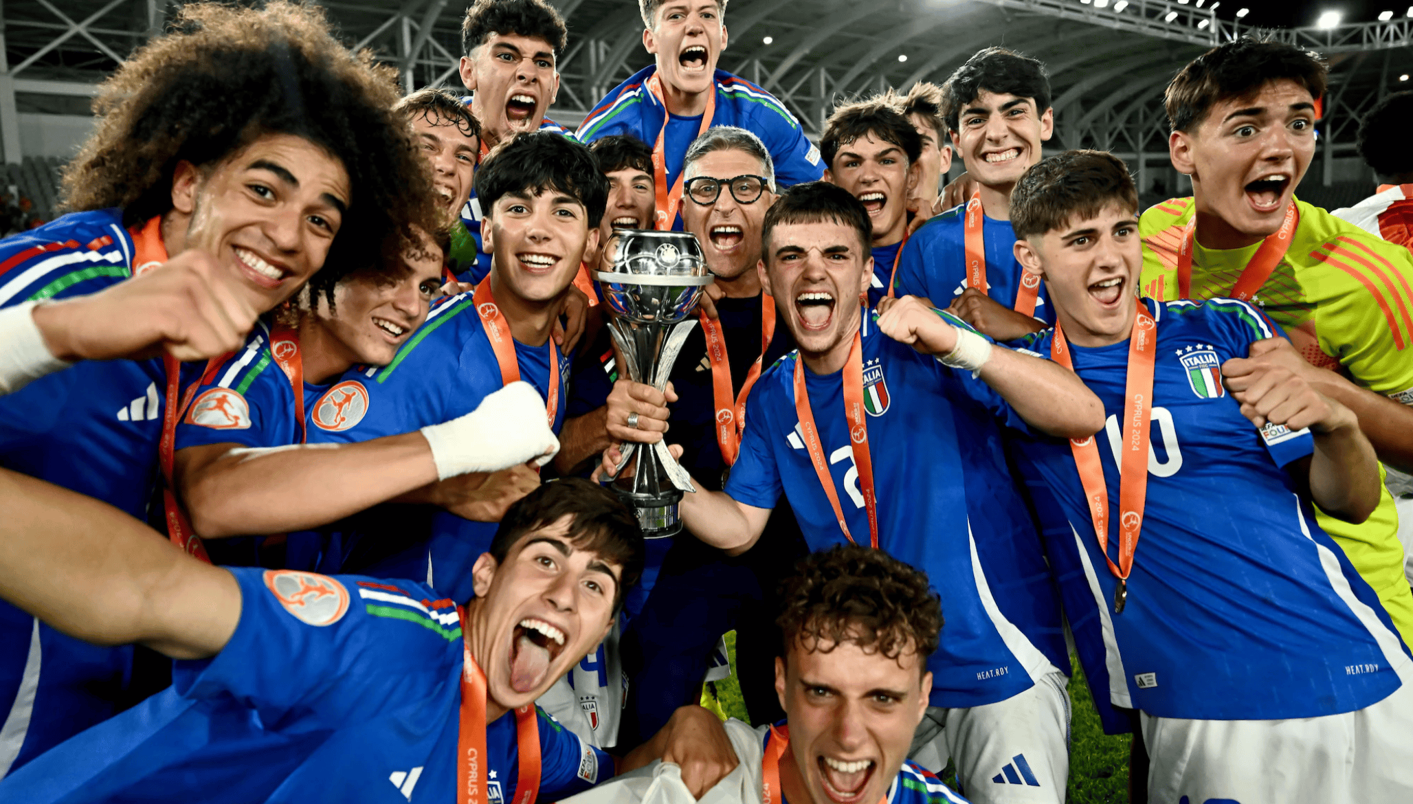 爱游戏官方登录入口-欧洲杯预选赛第一轮胜负已定