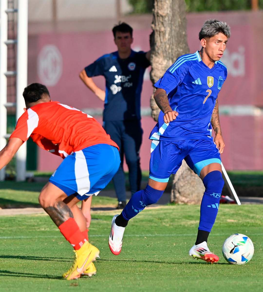 爱游戏app下载-阿根廷队连续赢得两场比赛