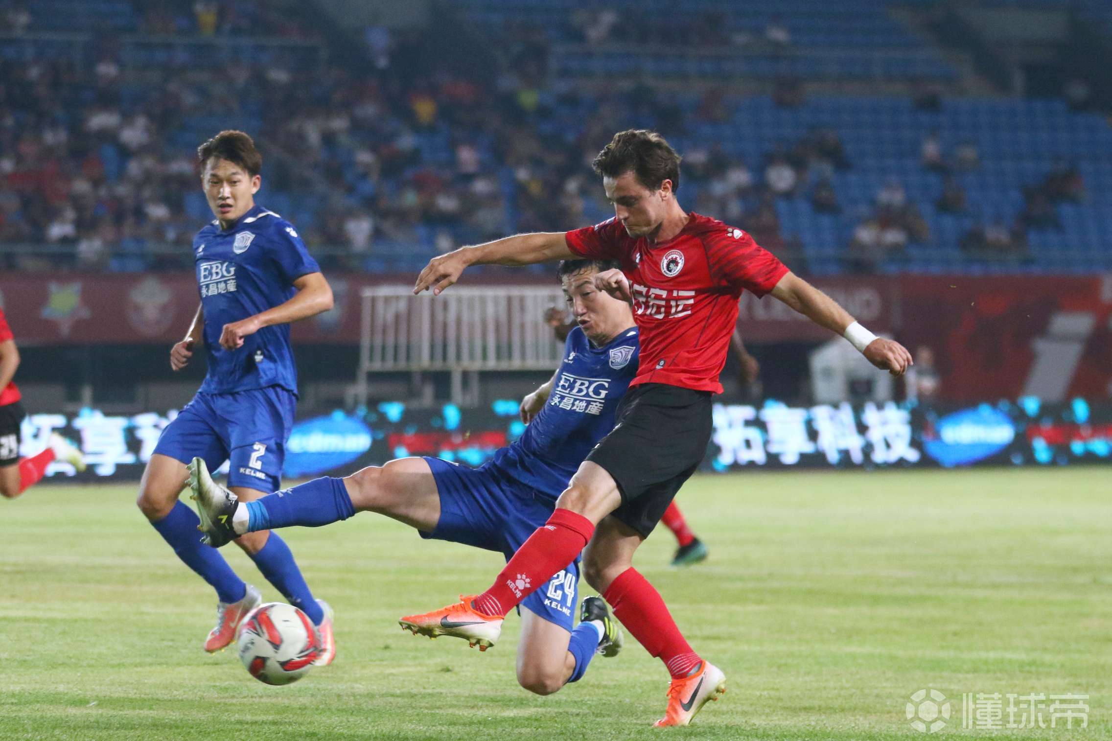 爱游戏中国官网-辽宁宏运主帅调整战术，为击败石家庄永昌铺路