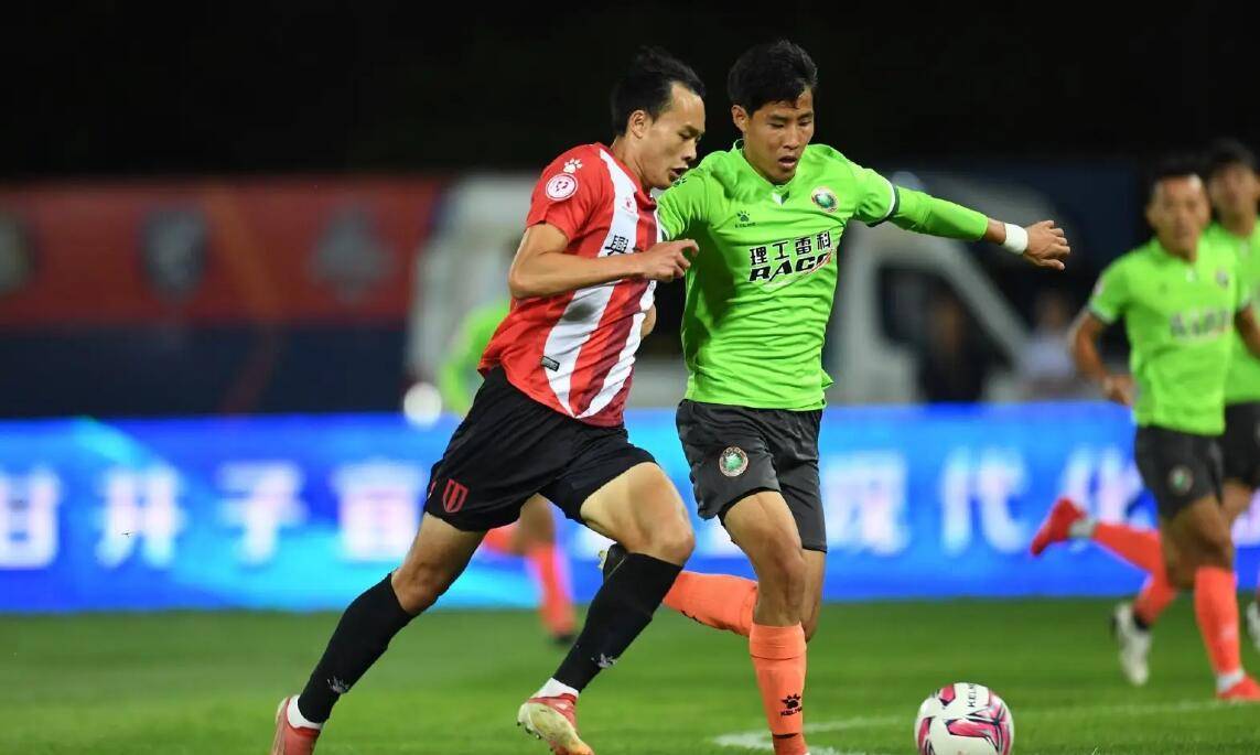 西部赛区紧张对决!四川队与江苏队争夺胜利 西部赛区紧张对决!四川队与江苏队争夺胜利