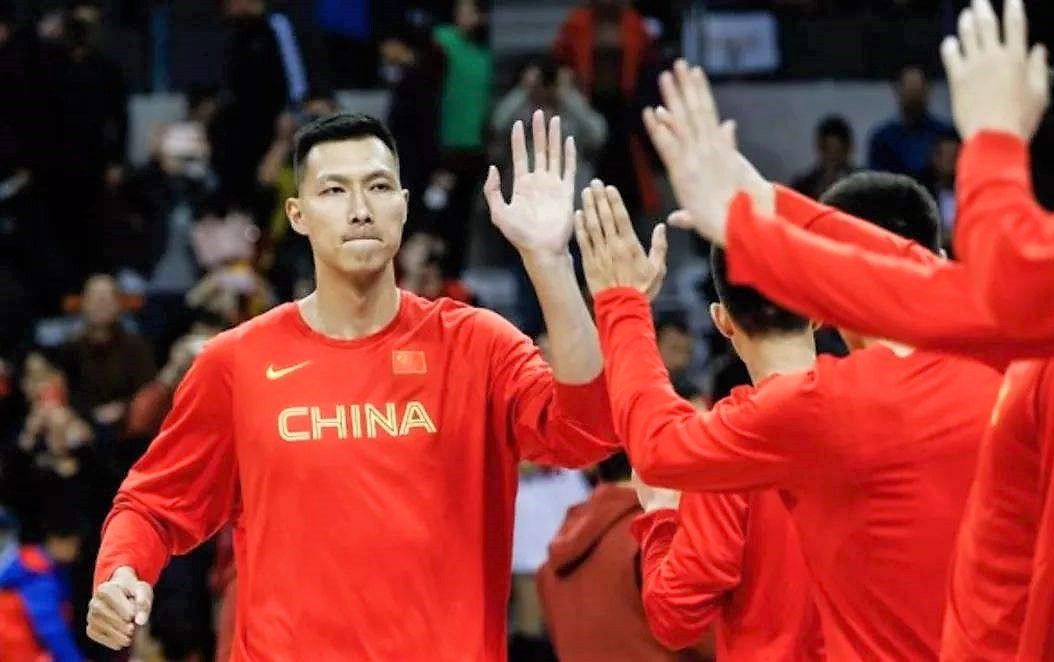 爱游戏在线-队长担当！他的表现影响整个球队形势