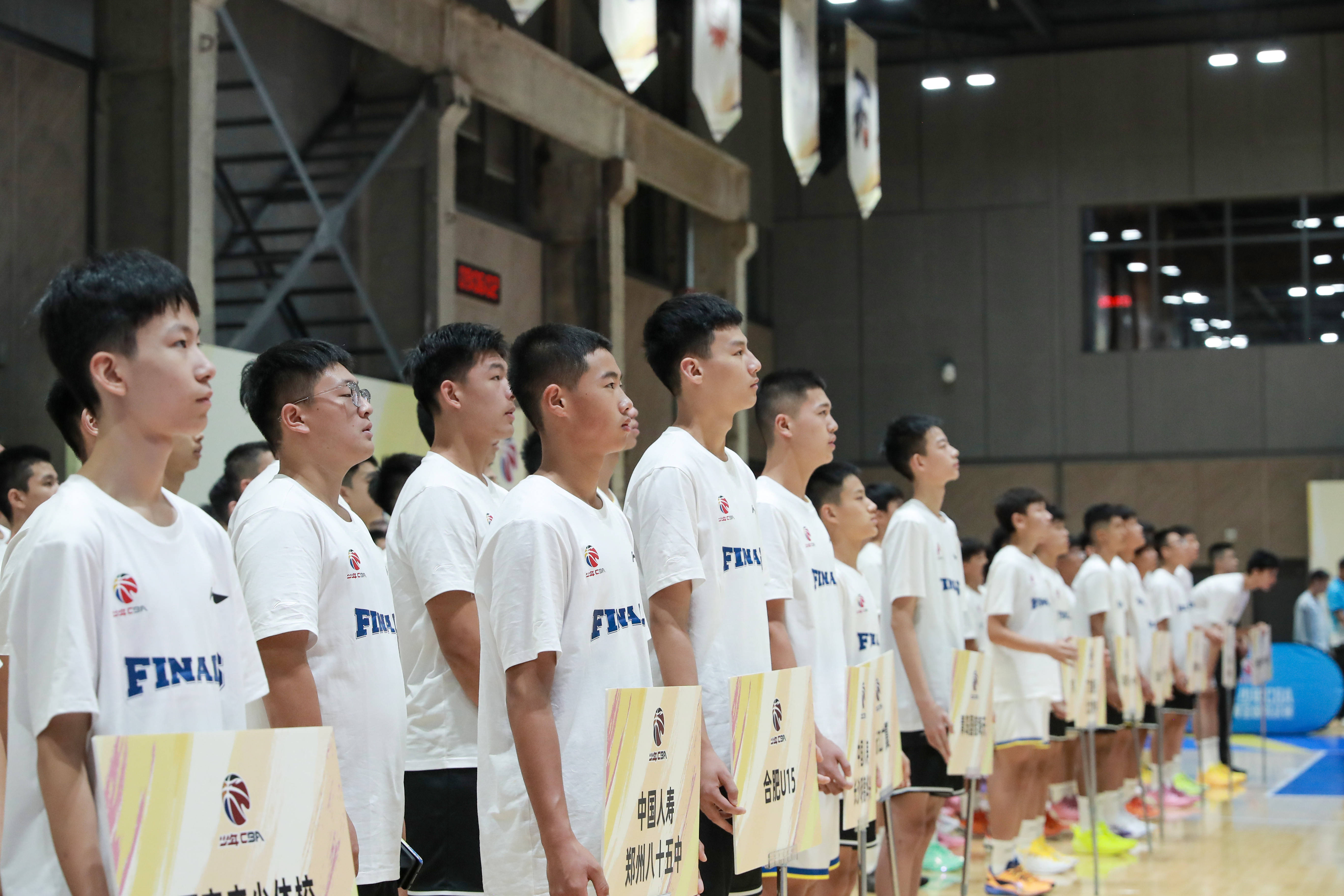 冠军挑战盛大举办,篮球盛事引发热议的简单介绍 冠军挑战盛大举办,篮球盛事引发热议的简单介绍