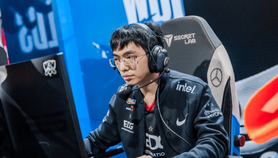 爱游戏登录-关于射箭女将宁泽涛表现稳定，晋级八强的信息