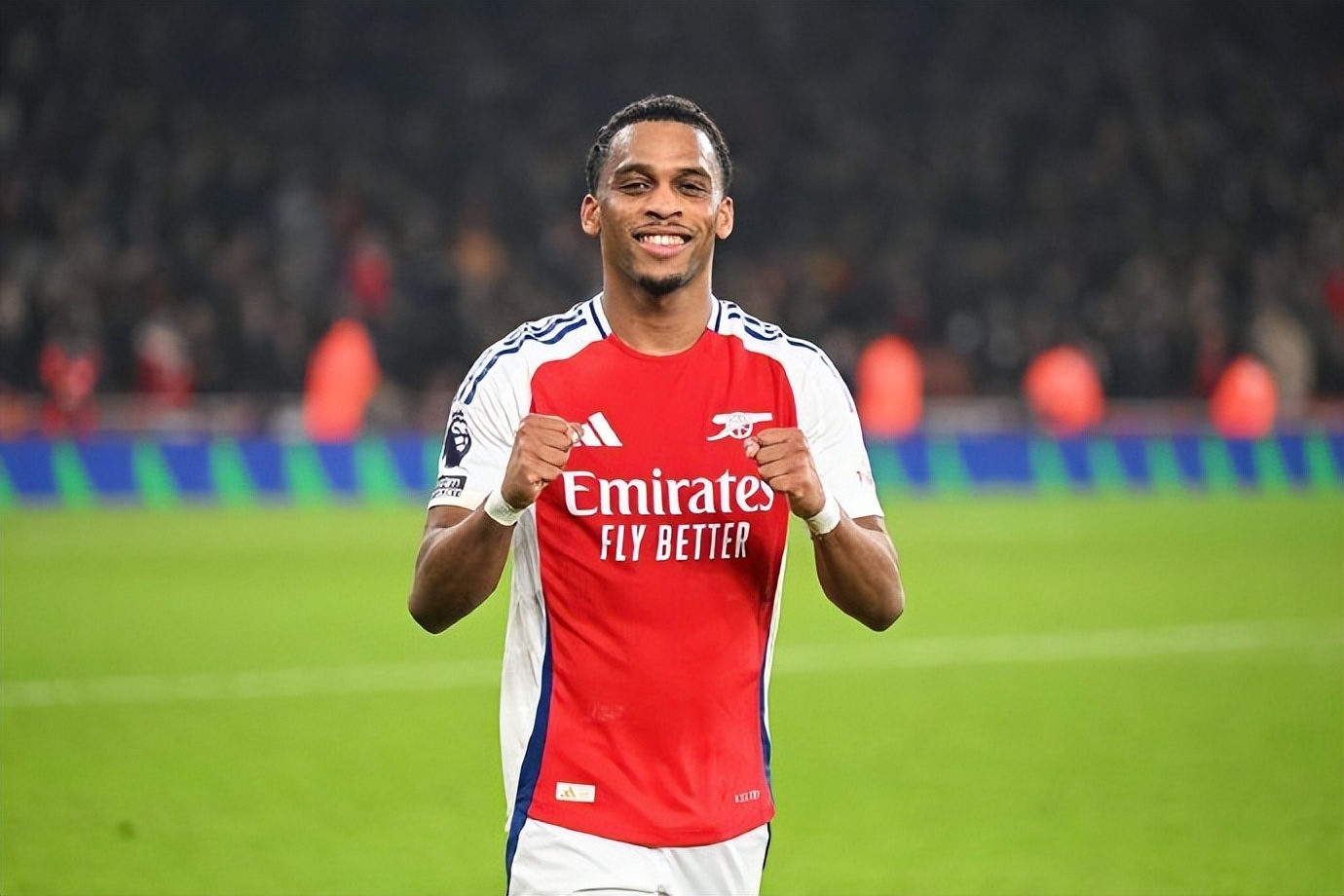 爱游戏入口-热刺跌入低谷，阿森纳再度全胜的简单介绍