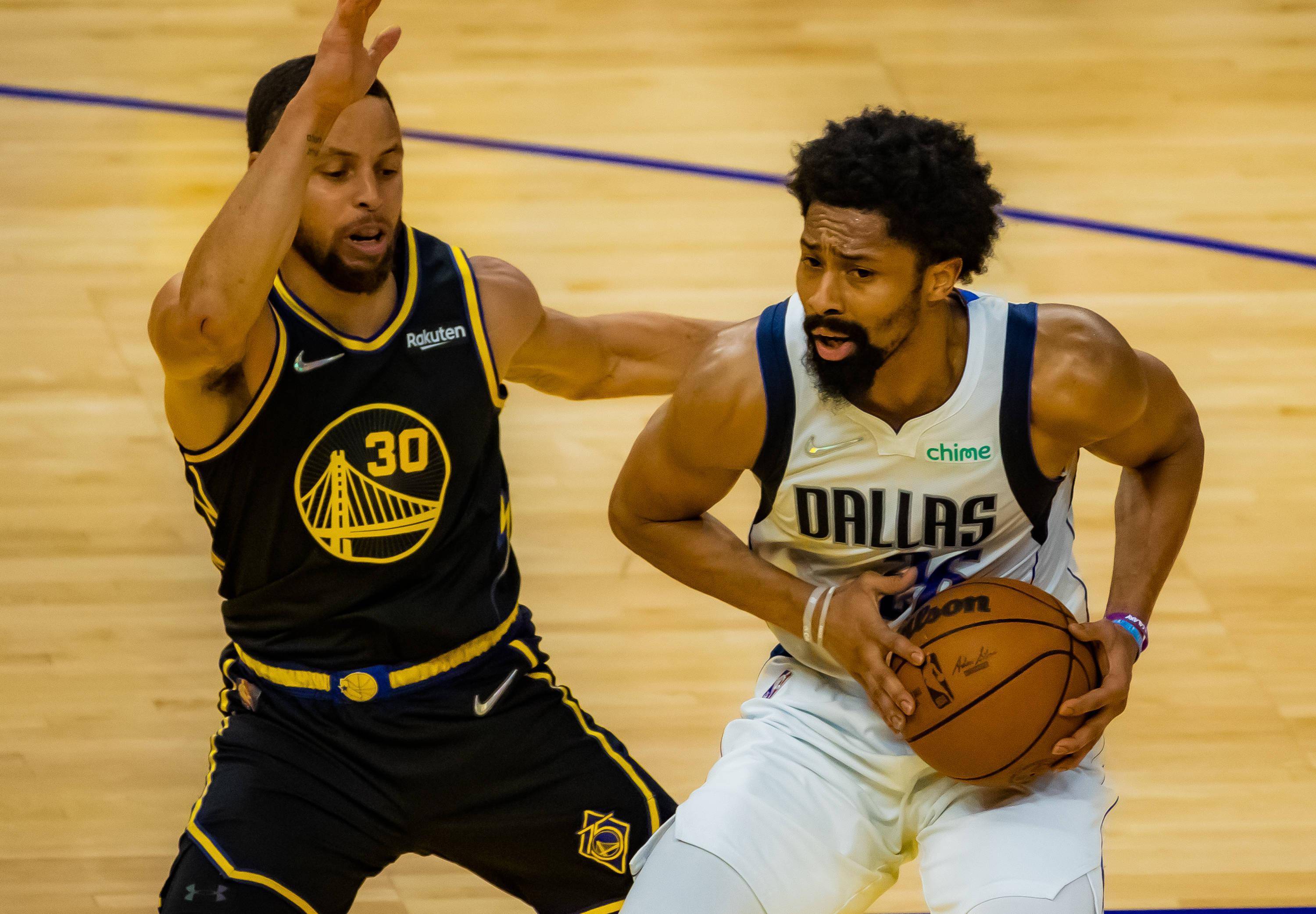 爱游戏入口-快船备战西部决赛，期待一场精彩对决的简单介绍