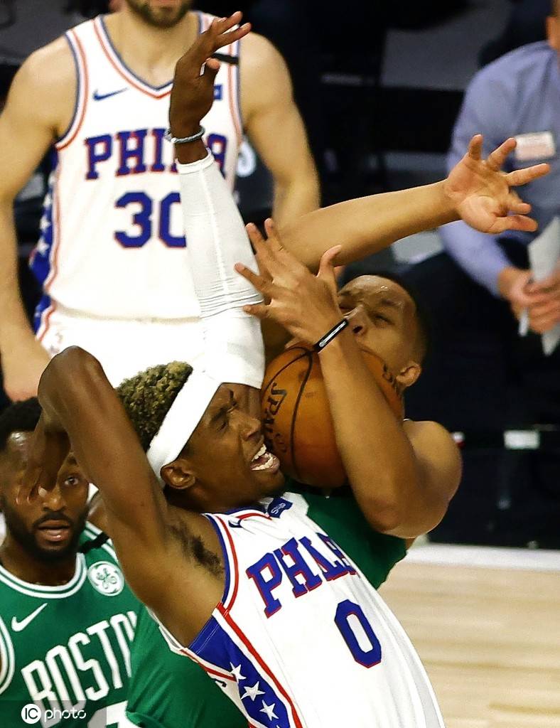 包含火箭不敌魔术,理查德森砍下25分的词条 包含火箭不敌魔术,理查德森砍下25分的词条