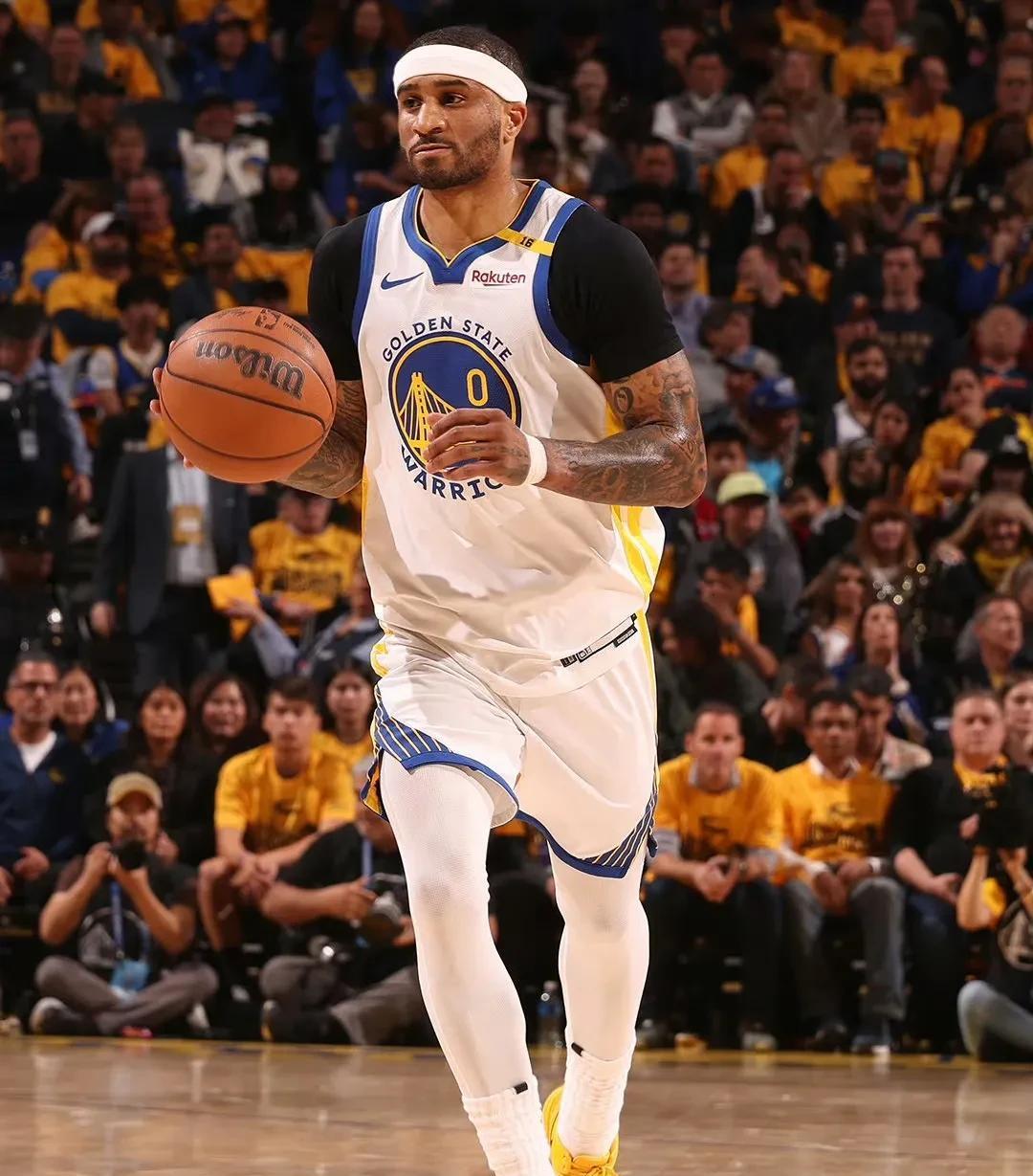 爱游戏官网-勇士逆转灰熊，保持不败