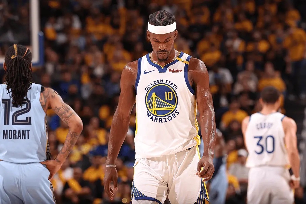 勇士逆转灰熊,保持不败 勇士逆转灰熊,保持不败